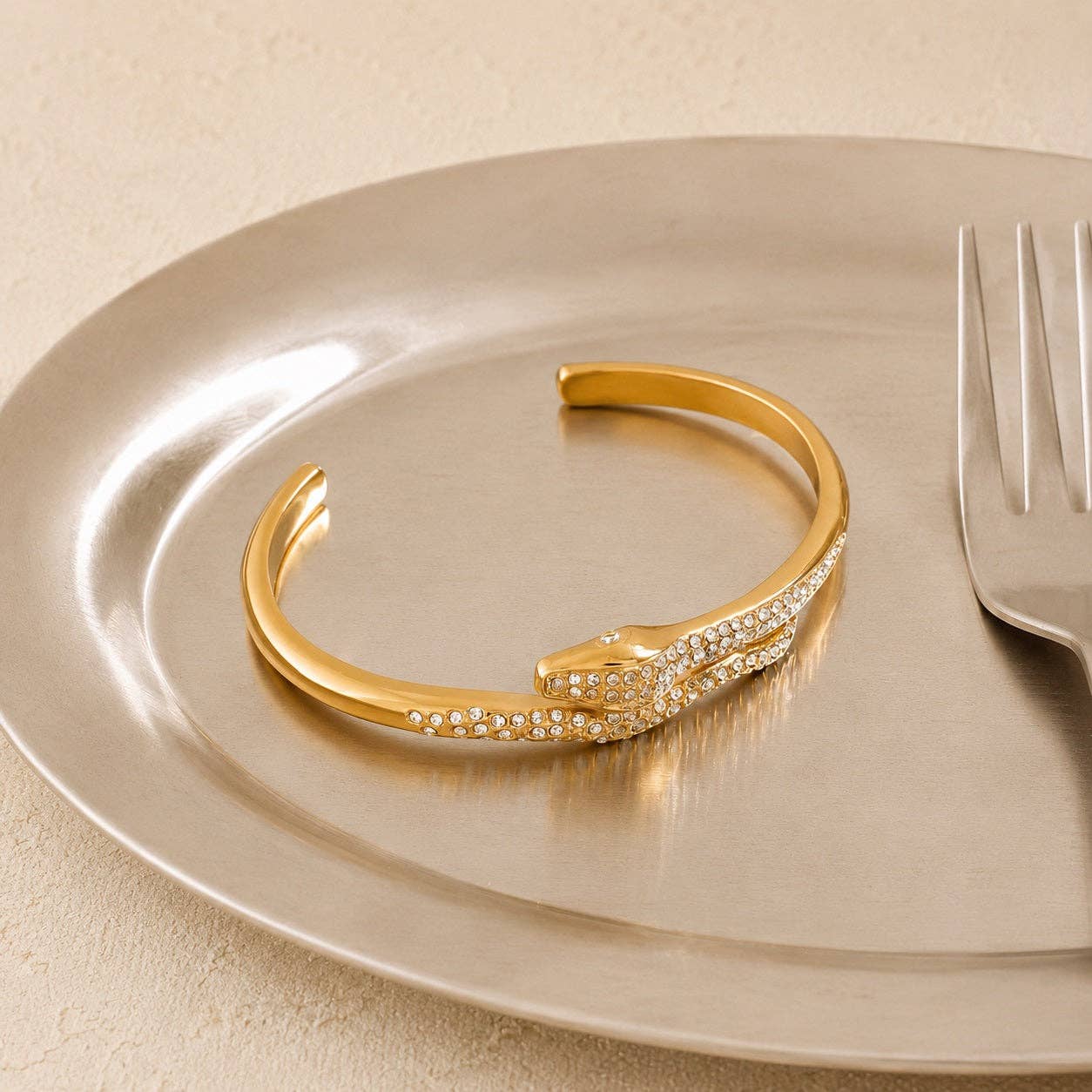 Vespera Serpent Cuff: Gold