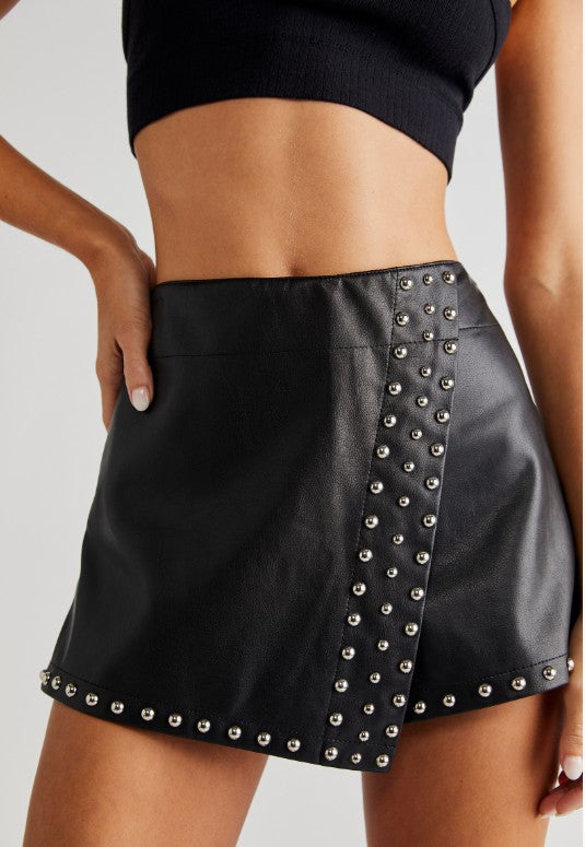 By The Free The Emmy Skort
